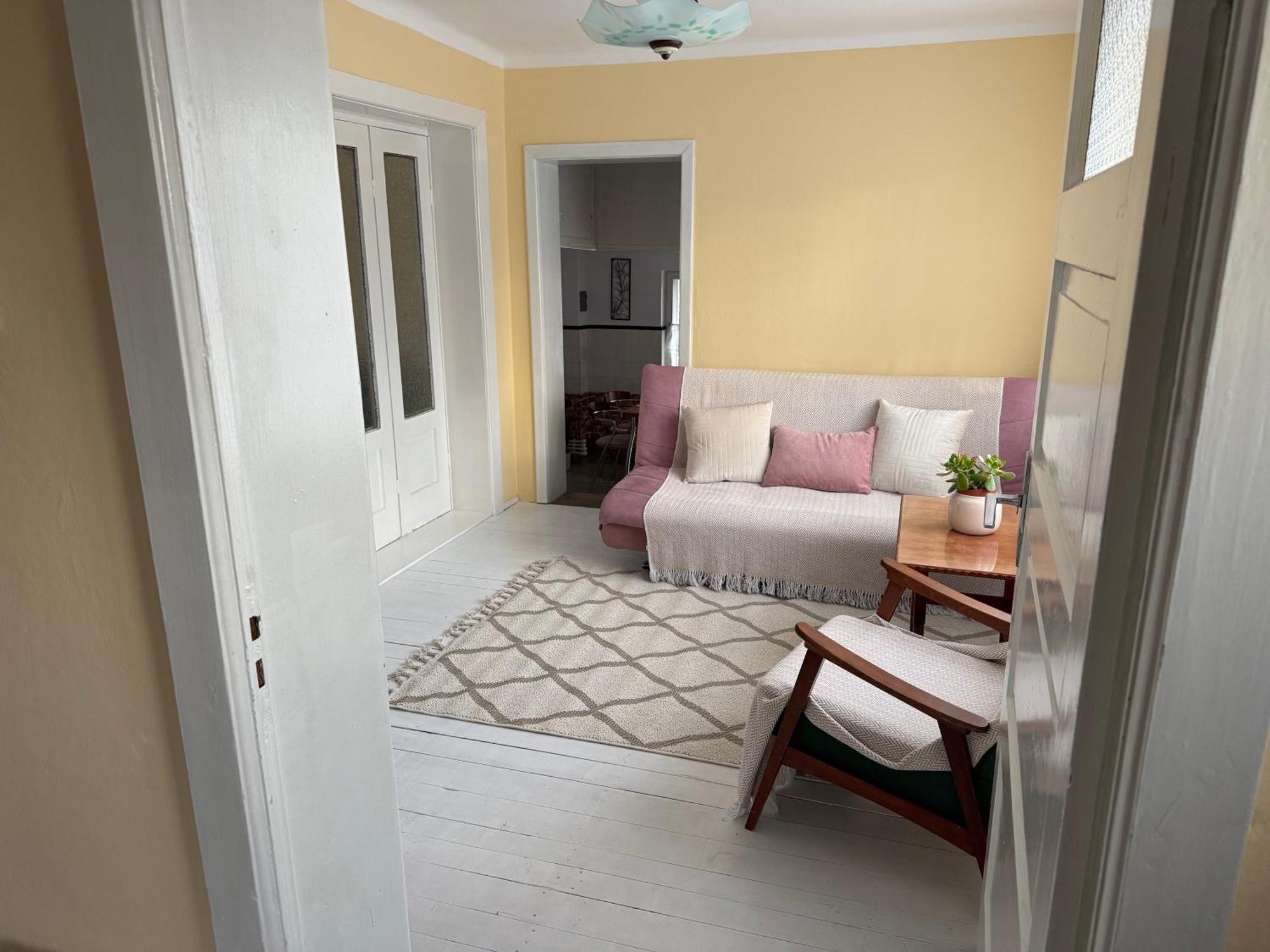Casa Rurala Cu Livada Lavandra 캄피나 외부 사진